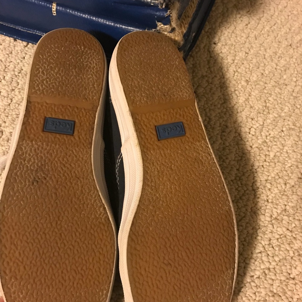 Women’s Keds size 6 - Picture 3 of 6